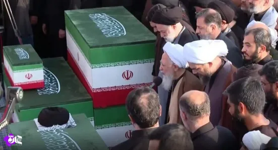 تعابیر بلند در وصف رهبر شهید انقلاب در نماز علامه آیت الله جوادی آملی